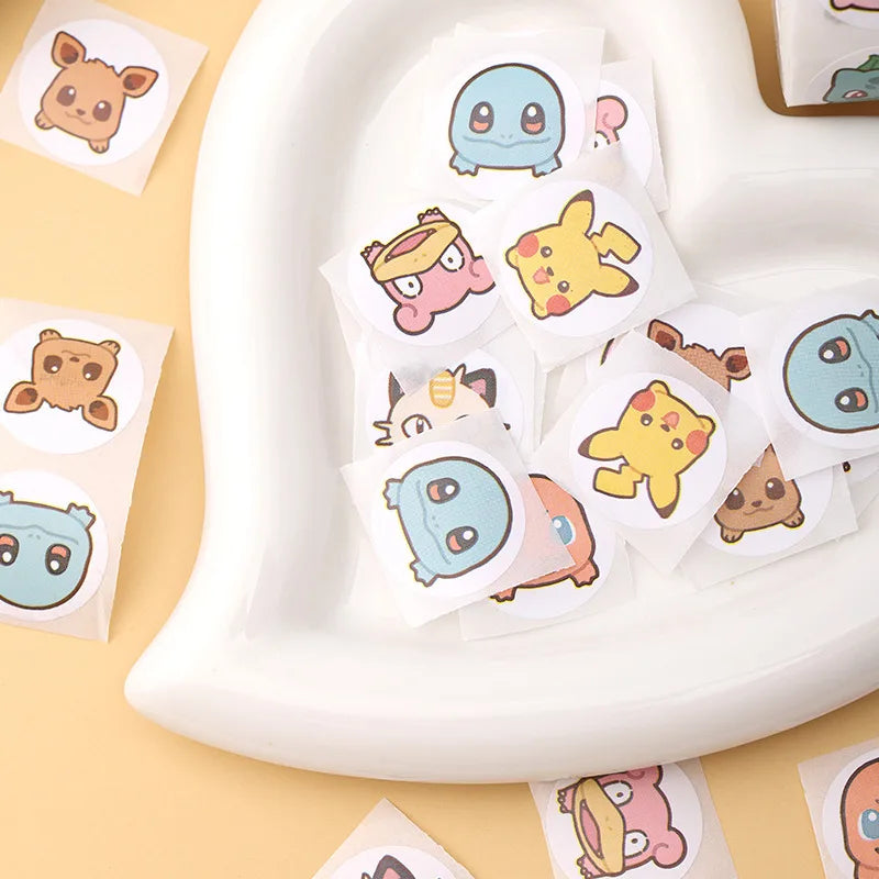 500pcs Roll Cartoon Pokemon Stickers Kawaii Anime Pikachu Charizard Round Seal Diy Laptop Decals Stikers Reward Toy Gift