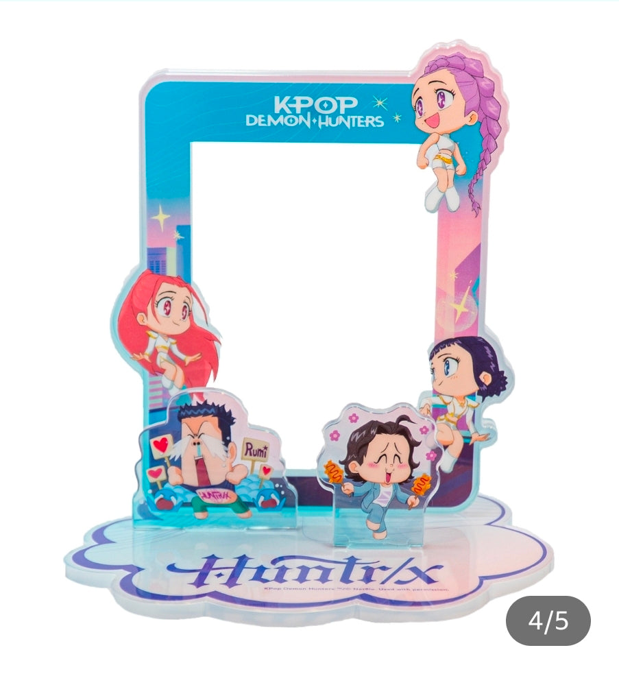 New
Kayou - K-Pop Demon Hunters - Huntrix - Energy Edition Trading Cards and Holder
Item
